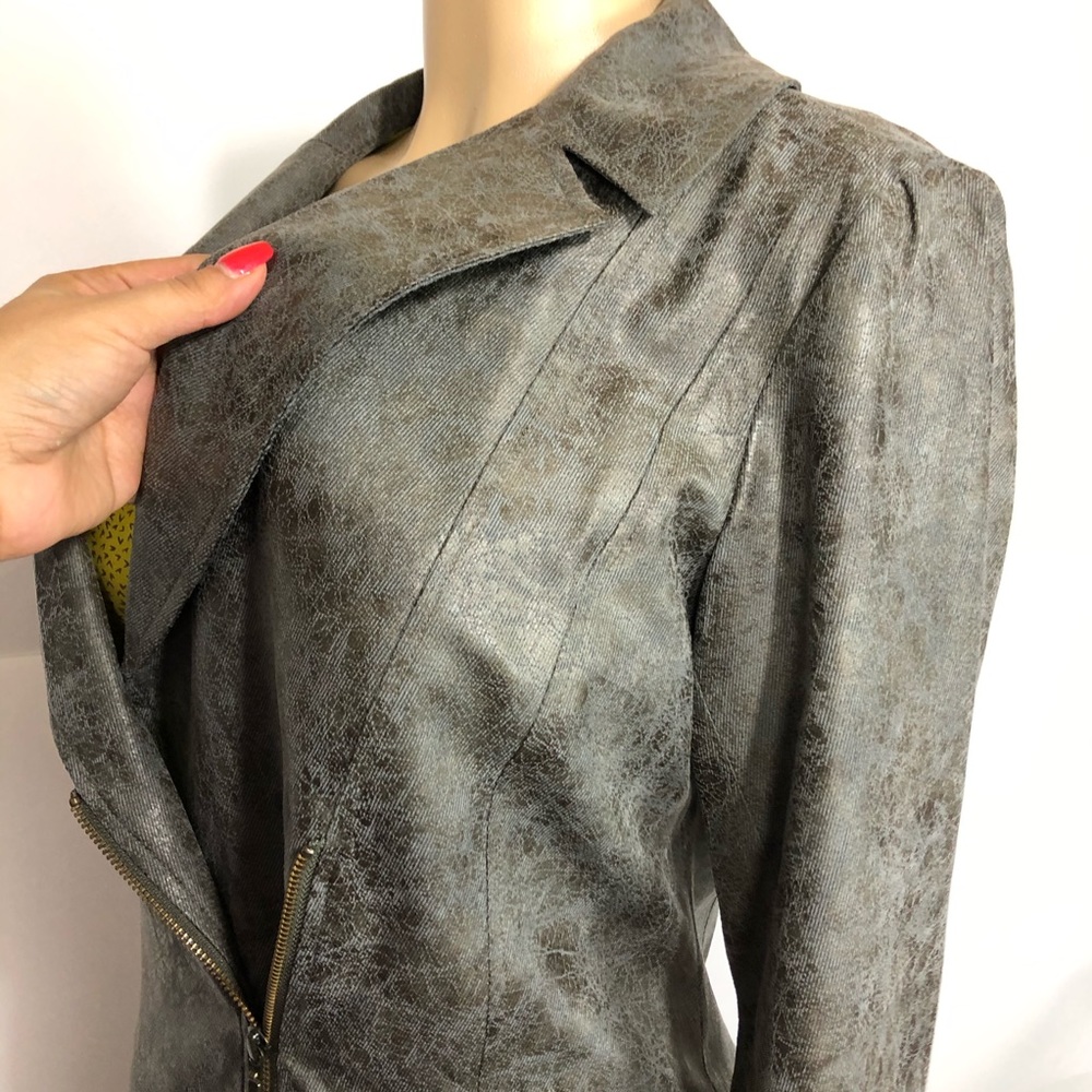 Tribal Gray Suede Asymmetric Basic Jacket Top Sz 8 - image 8